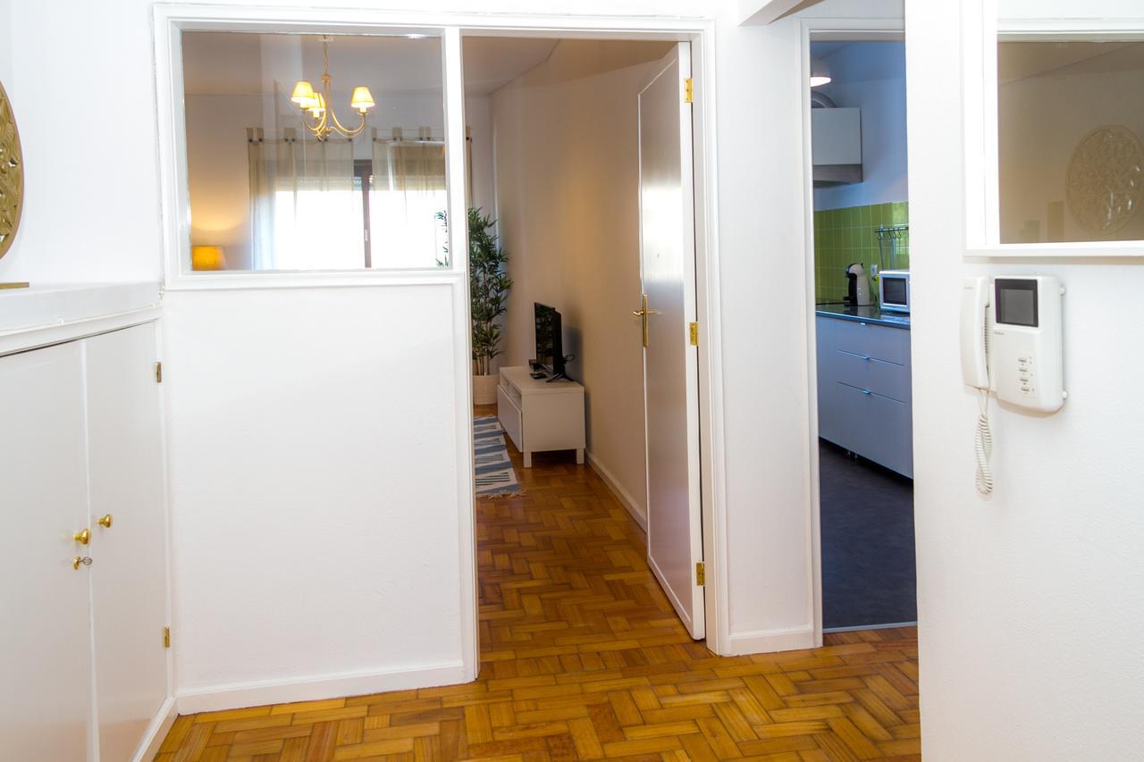 Liiiving In Porto | Downtown Delight Apartments Стая снимка
