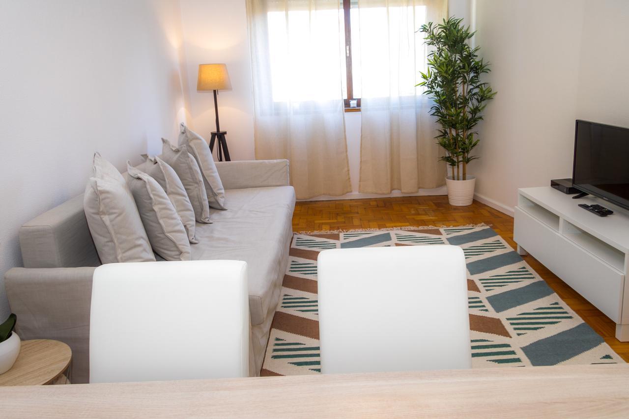 Liiiving In Porto | Downtown Delight Apartments Стая снимка